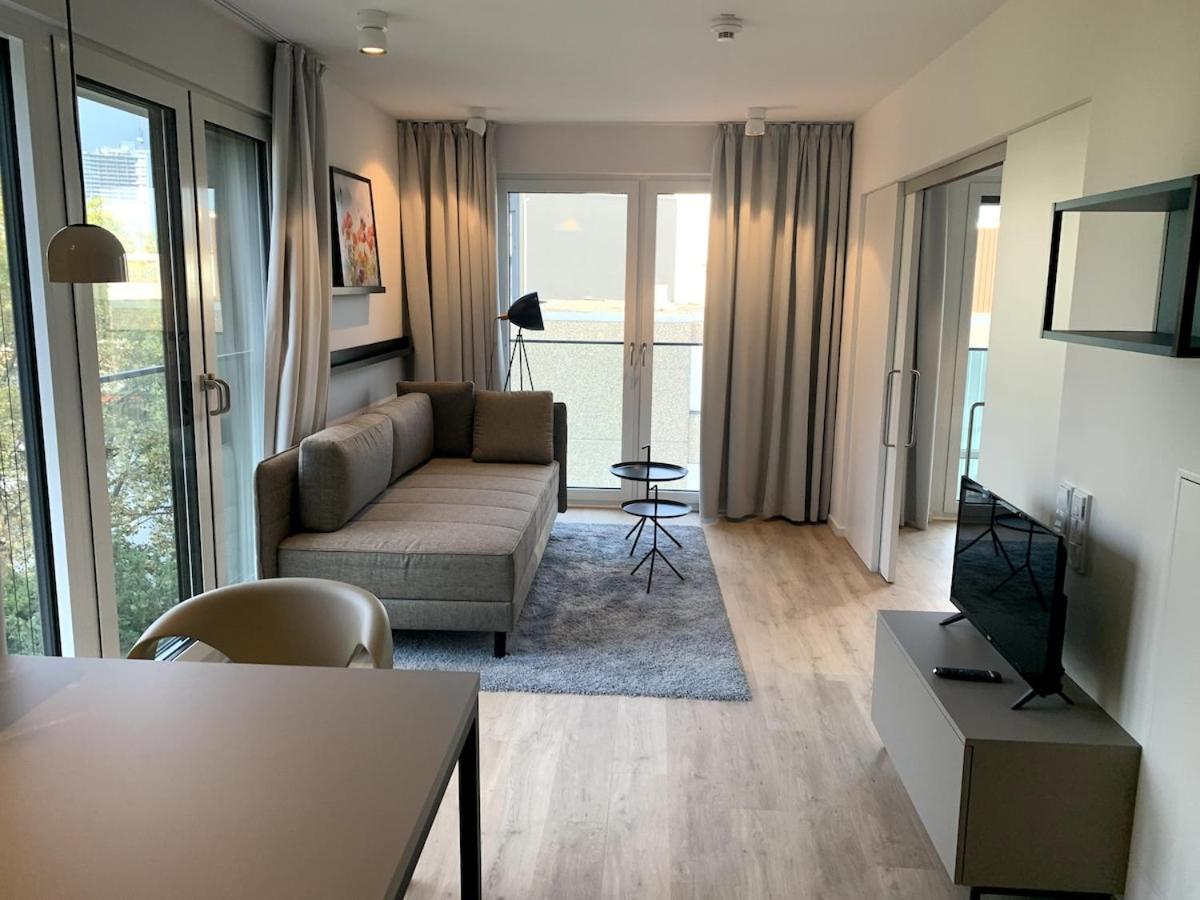 Fair Center Galluswarte Main Train Station Apartment *